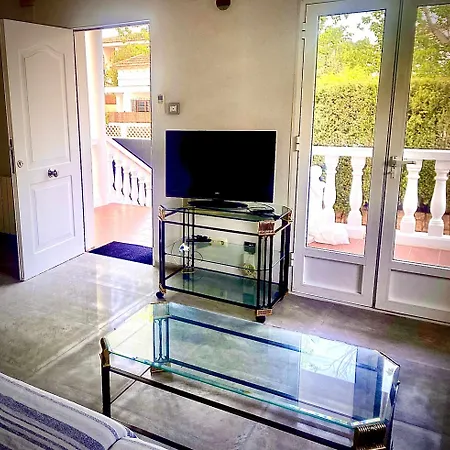 Casa Emilias En La Canada *
